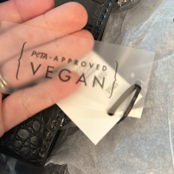 AOTA NWT Elena Vegan croc print crossbody bag‎ black - Picture 8 of 12